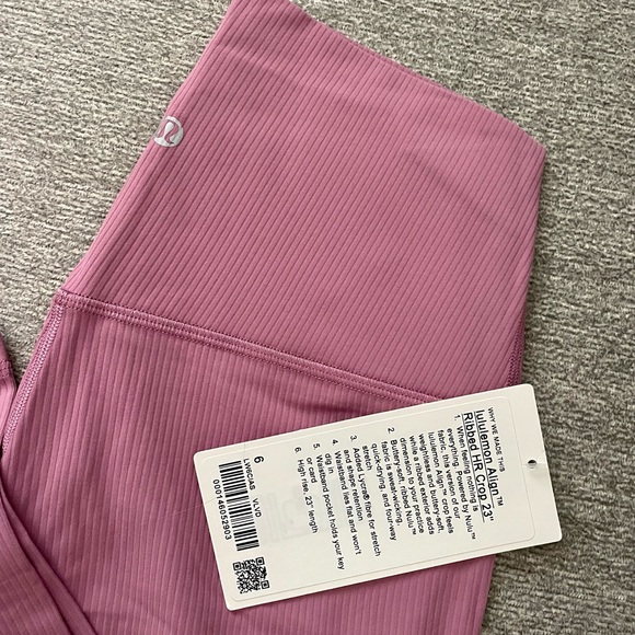 NWT LULULEMON ALIGN™ HIGH-RISE CROP 23" Ribbed Velvet Dust Purple / Pink 6 - Picture 2 of 2